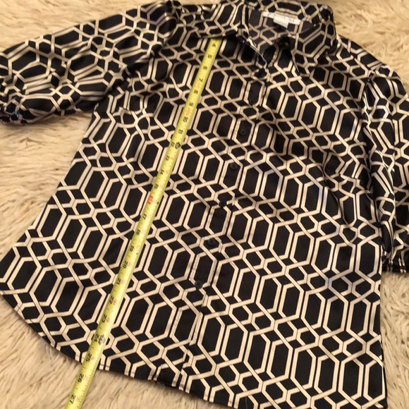 Like New-3/4 Button Front Blouse-Black&Pewter-S 10 - Picture 8 of 12